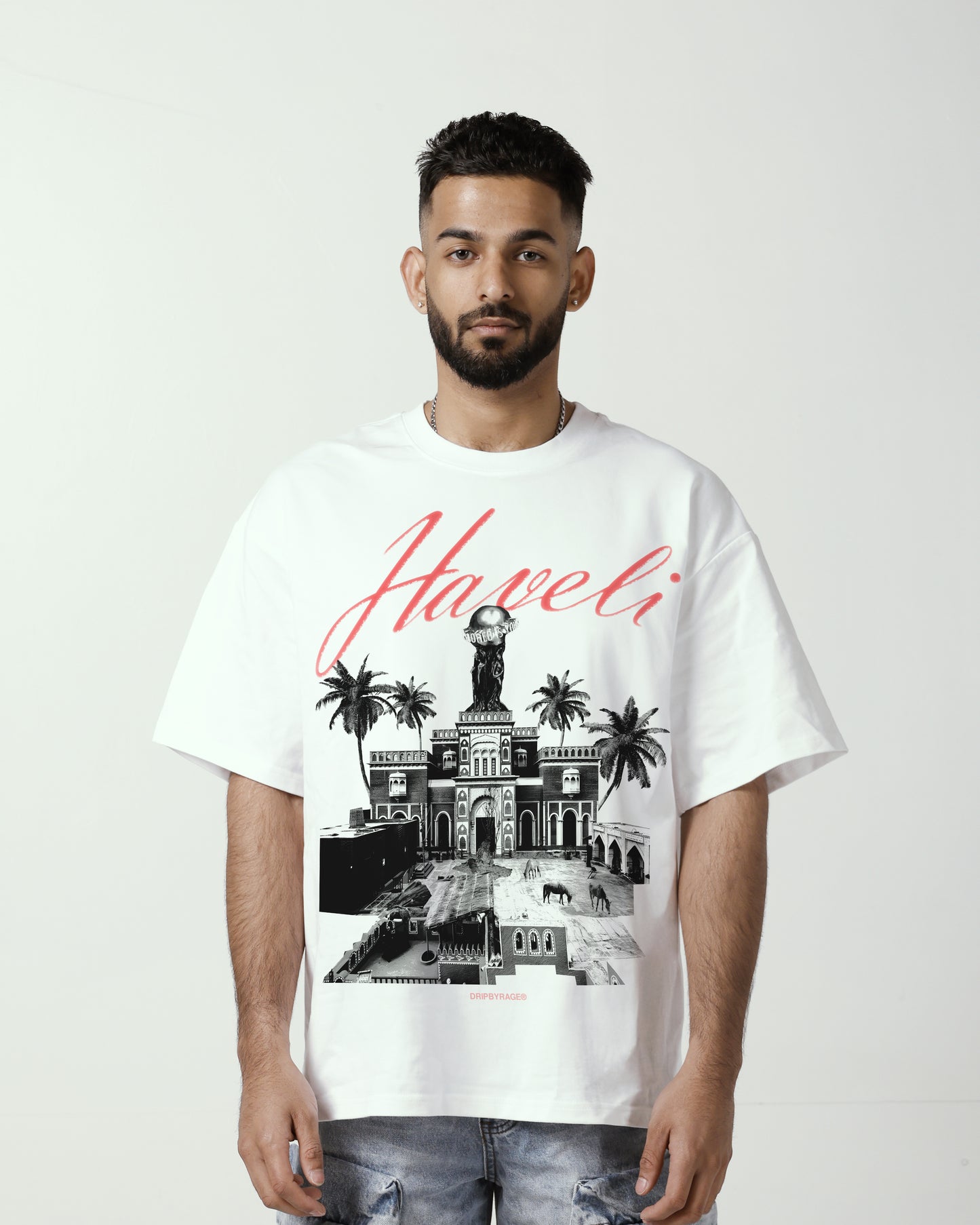 T-SHIRT BLANC « LE MONDE EST À VOUS »