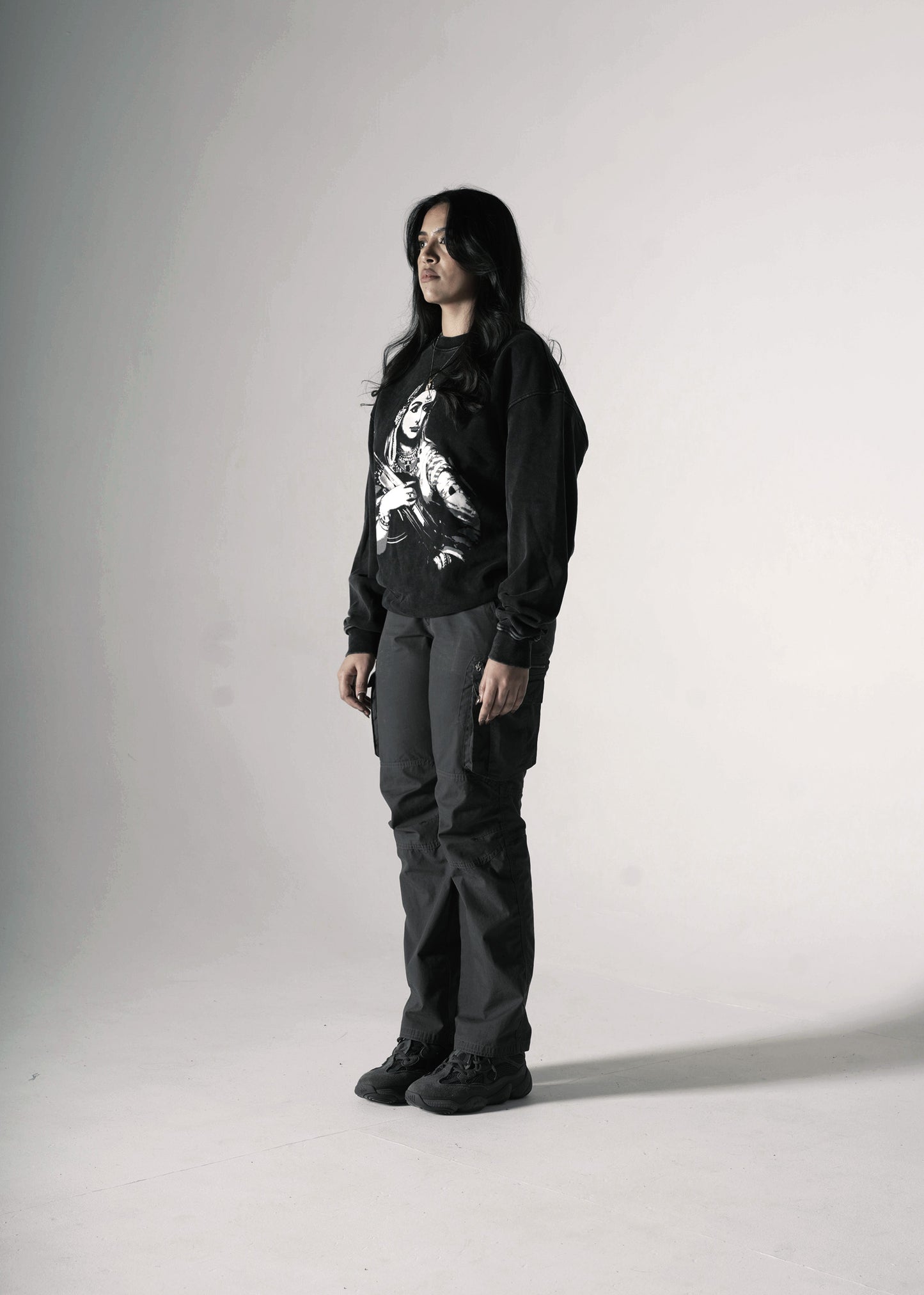 SWEAT-SHIRT DÉLAVÉ SURDIMENSIONNÉ GANGSTER QUEEN