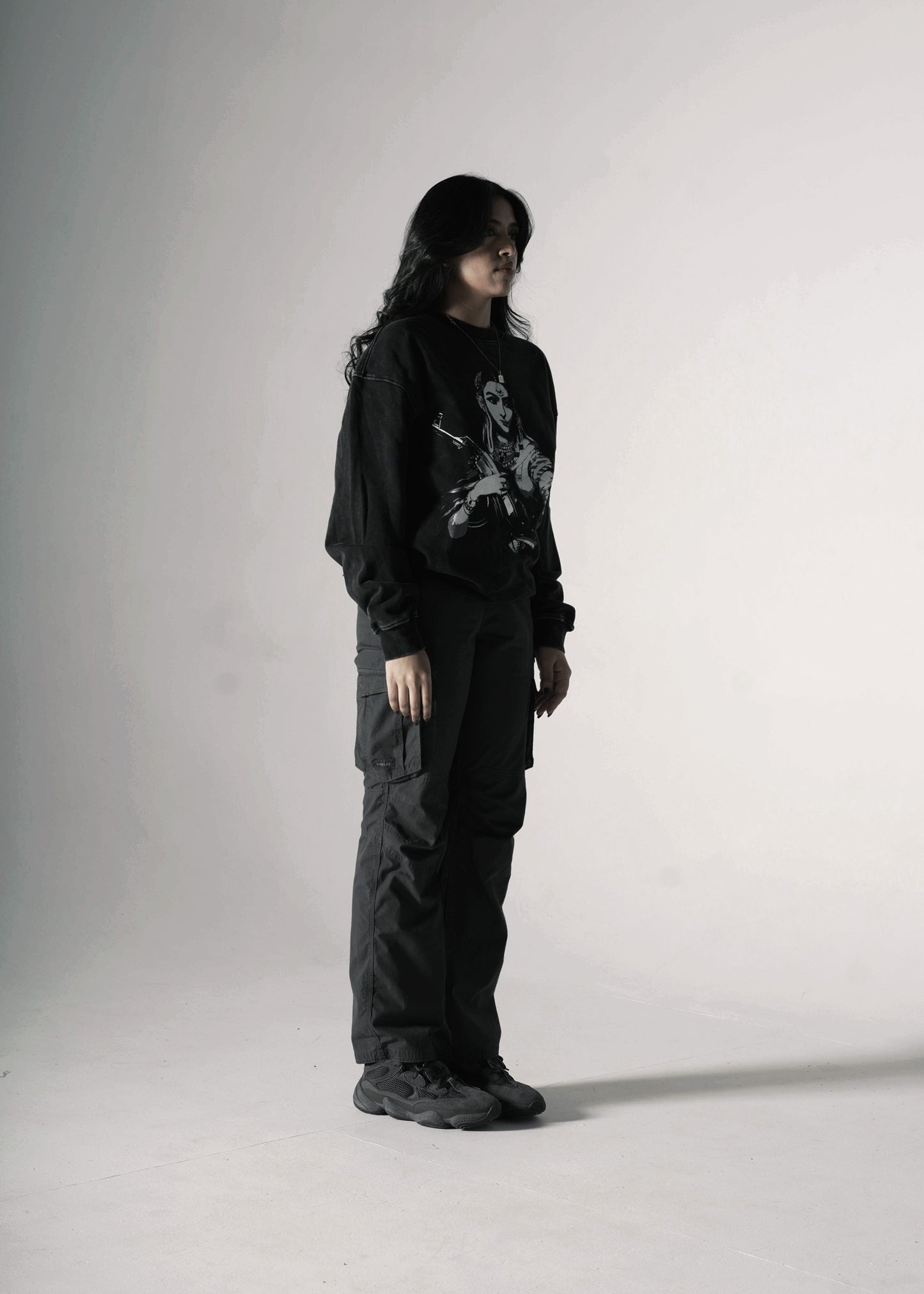 SWEAT-SHIRT DÉLAVÉ SURDIMENSIONNÉ GANGSTER QUEEN