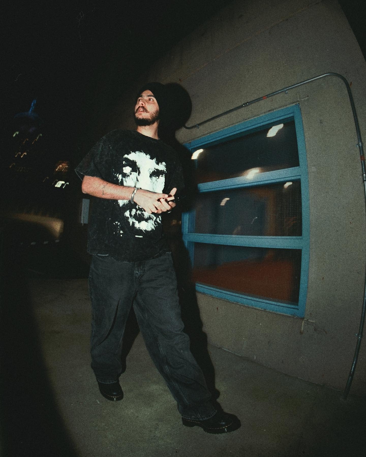 EYES OF DEVIL OVERSIZED DESTROYED T-SHIRT