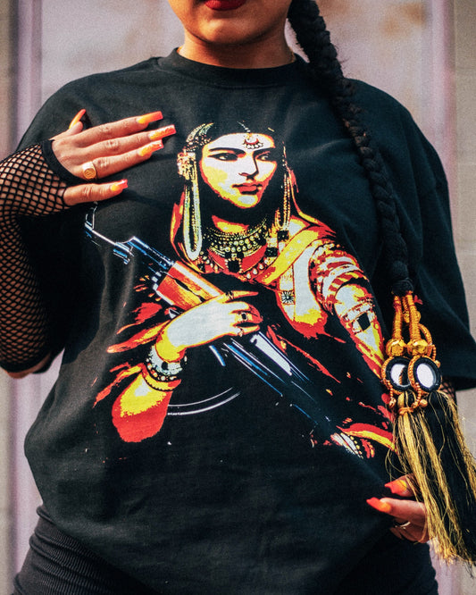 GANGSTER QUEEN OVERSIZED FADED T-SHIRT