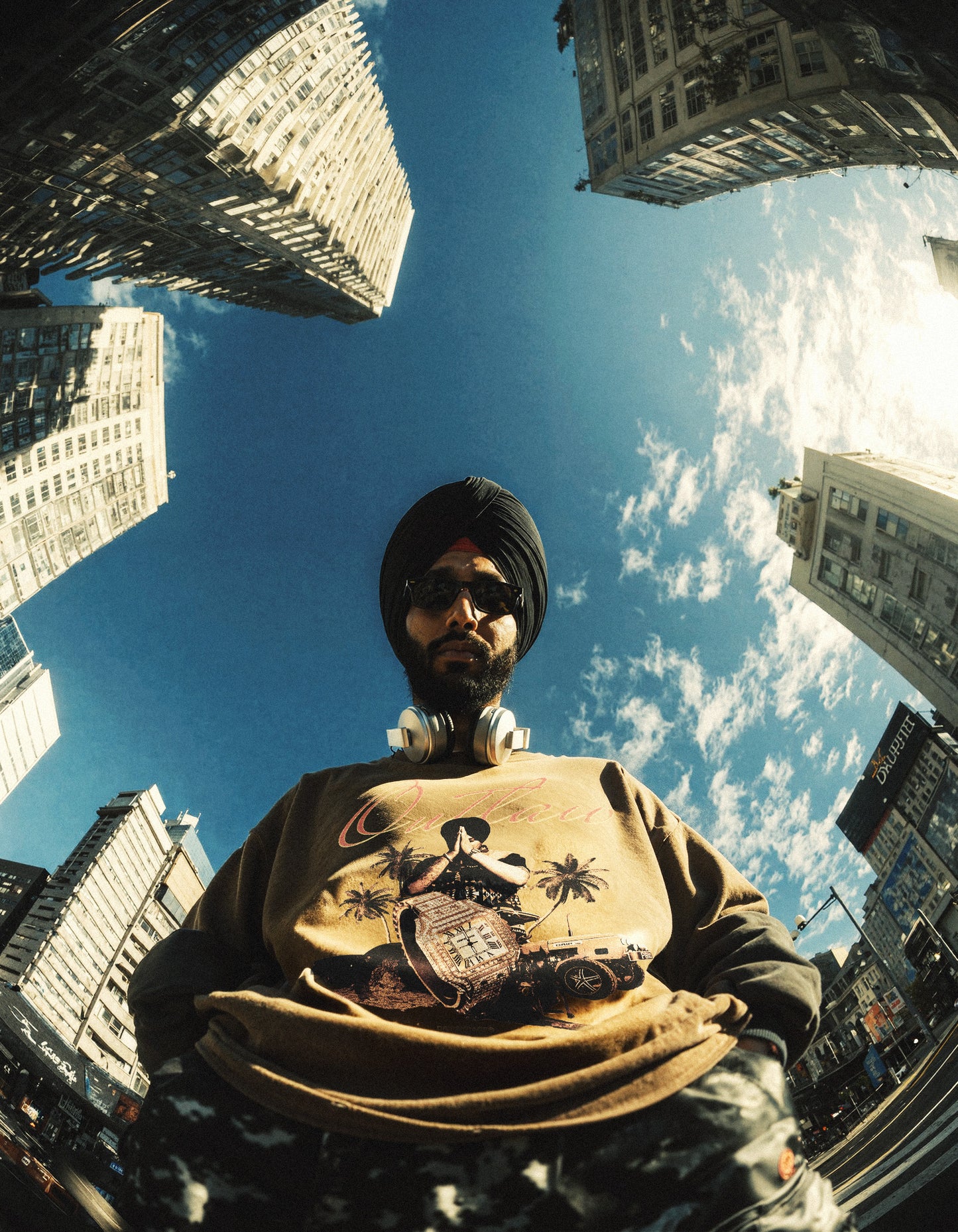 T-SHIRT SURDIMENSIONNÉ DÉLAVÉ OUTLAW