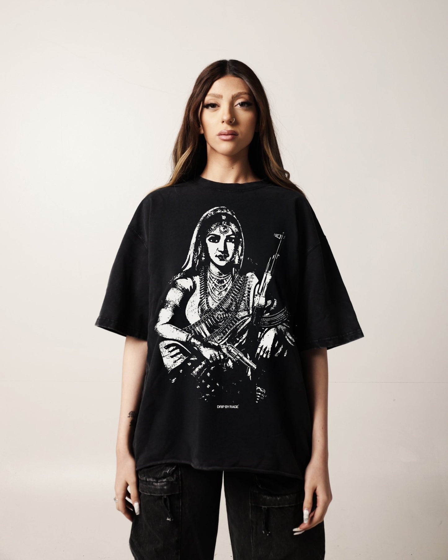 GANGSTER QUEEN II FADED OVERSIZED T-SHIRT - Drip by Rage