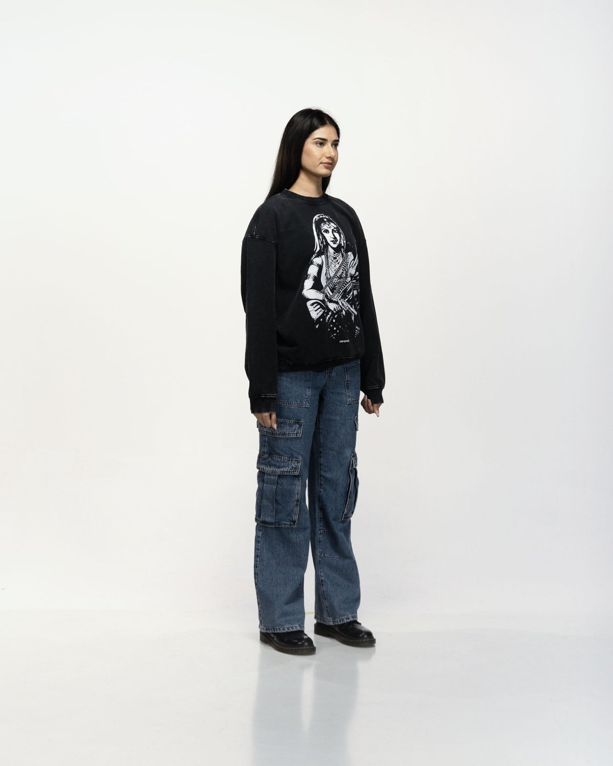 GANGSTER QUEEN II OVERSIZED FADED SWEATSHIRT - Drip by Rage